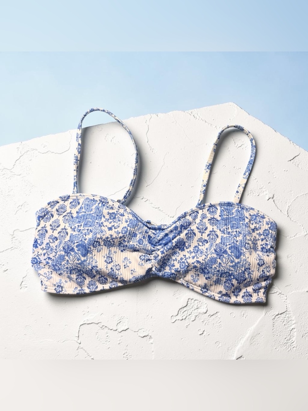 New Hollister Swim Floral Bikini Top Womens Medium Keyhole Back Shirred Blue